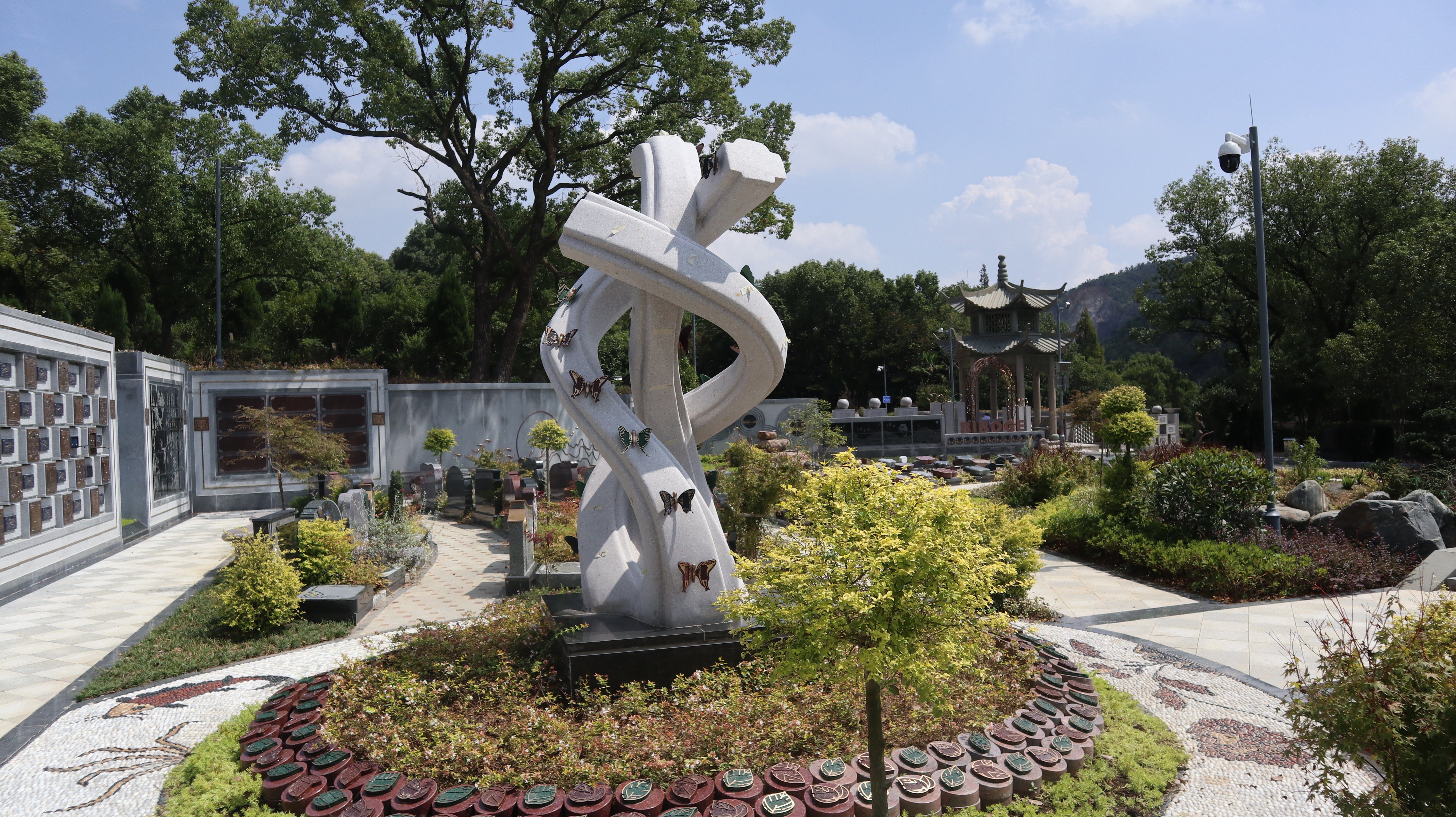 腾博会官网以”微刷新”引领老旧墓园走向绿色生态未来